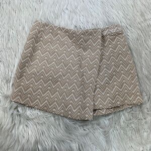 1. State Women's Textured Skort - Skirted Shorts